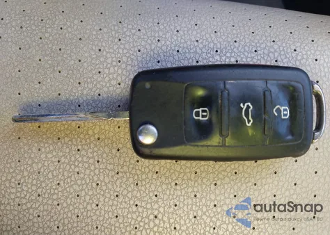 2013 Volkswagen Jetta 2.5L Se from USA, damaged, VIN 3VWDX7AJ7DM442223